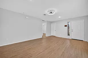 7811 Sundrop Hl Trl, Katy, TX 77493 - Photo 9