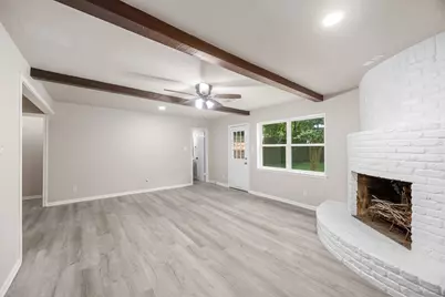 10647 Hazelhurst Drive, Houston, TX 77043 - Photo 7