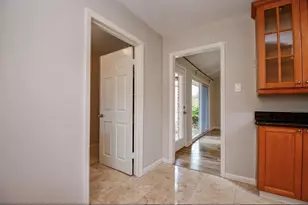 10706 Inwood Dr, Houston, TX 77042 - Photo 17