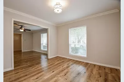10706 Inwood Drive, Houston, TX 77042 - Photo 13