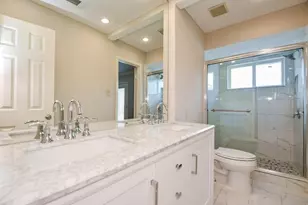10706 Inwood Dr, Houston, TX 77042 - Photo 19