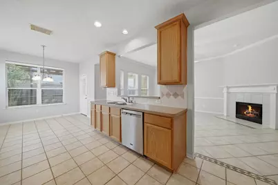1631 Crescent Shores Lane, Pasadena, TX 77586 - Photo 21