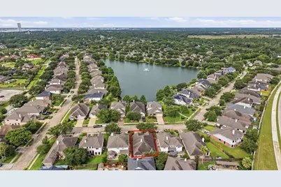1631 Crescent Shores Lane, Pasadena, TX 77586 - Photo 35