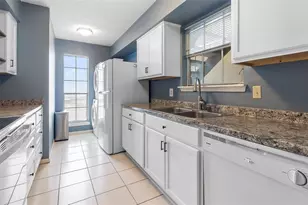 12550 Whittington Dr, Houston, TX 77077 - Photo 7