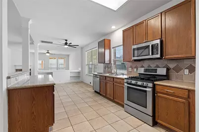 802 Cypresswood Bough, Spring, TX 77373 - Photo 9