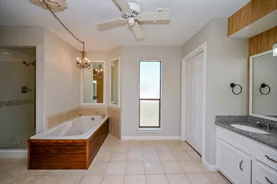 12011 Autumn Creek Drive, Houston, TX 77070 - Photo 27