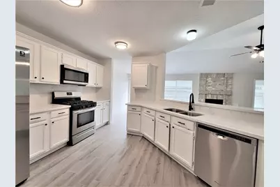 11410 Sunny Creek Drive, Houston, TX 77066 - Photo 11