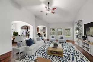 967 Gowan Dr, Conroe, TX 77301 - Photo 3