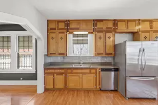 1015 W Gramercy Pl, San Antonio, TX 78201 - Photo 15