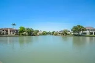 2731 Lakeside Village Dr, Missouri City, TX 77459 - Photo 1