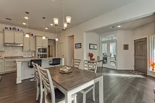 332 N Arrowhead Ln, Montgomery, TX 77316 - Photo 9