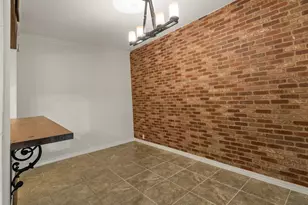 53 Litchfield Ln, Houston, TX 77024 - Photo 11