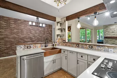 53 Litchfield Lane, Houston, TX 77024 - Photo 13