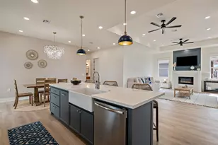 972 Driftwood Dr, Crystal Beach, TX 77650 - Photo 23