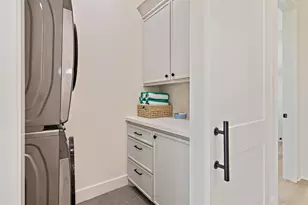 972 Driftwood Dr, Crystal Beach, TX 77650 - Photo 43