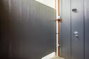 972 Driftwood Dr, Crystal Beach, TX 77650 - Photo 47