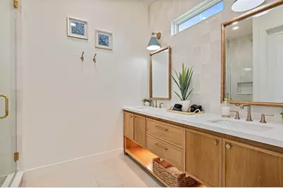 972 Driftwood Drive, Crystal Beach, TX 77650 - Photo 33