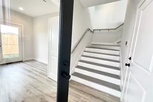 3716 Creekmont Gardens Ln, Houston, TX 77091 - Photo 9