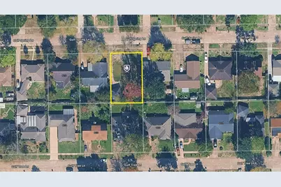 8218 Gulf Spring Lane, Houston, TX 77075 - Photo 3