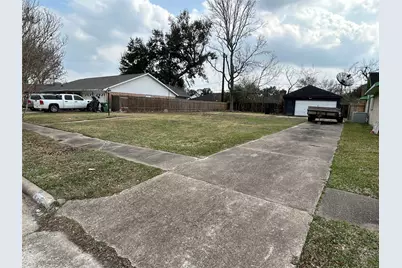 8218 Gulf Spring Lane, Houston, TX 77075 - Photo 1