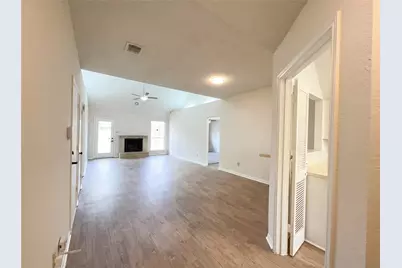 1606 Blue Heather Lane, Fresno, TX 77545 - Photo 7