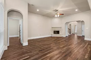 19 Cohasset Pl, Tomball, TX 77375 - Photo 13