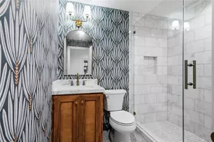 201 Vanderpool Ln, Houston, TX 77024 - Photo 15