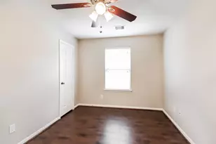 18702 Walden Glen Cir, Humble, TX 77346 - Photo 11