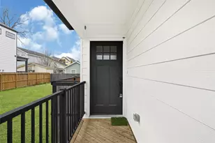 3513 Omega St, Houston, TX 77022 - Photo 5