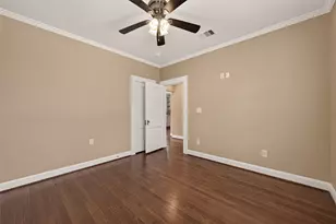1419 Lombardy St, Houston, TX 77023 - Photo 25