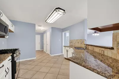 3608 Lochmoor Lane, Pearland, TX 77581 - Photo 15