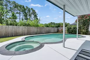 2605 S Mission Cir, Friendswood, TX 77546 - Photo 19