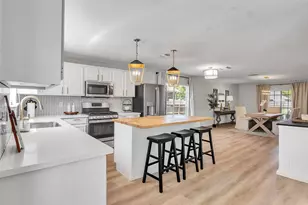 2605 S Mission Cir, Friendswood, TX 77546 - Photo 7