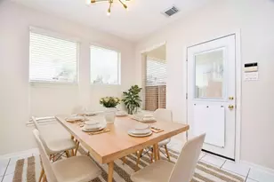 5718 Sapphire Bay Ct, Sugar Land, TX 77479 - Photo 21