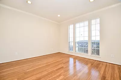 5718 Sapphire Bay Court, Sugar Land, TX 77479 - Photo 11