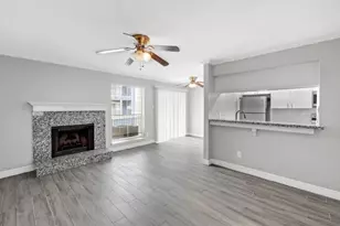 18519 Egret Bay Blvd, Webster, TX 77058 - Photo 3