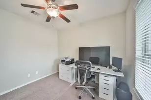 8510 Brinklow Point Dr, Cypress, TX 77433 - Photo 39