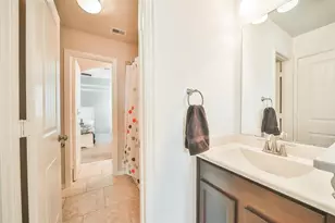 8510 Brinklow Point Dr, Cypress, TX 77433 - Photo 33