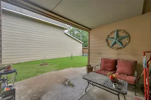 592 Mosswood Dr, Conroe, TX 77302 - Photo 37