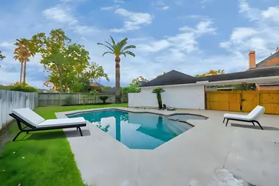 1742 Crescent Green Drive, Houston, TX 77094 - Photo 7