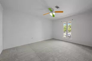 4702 Bayou Vista Dr, Houston, TX 77091 - Photo 5