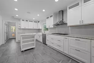 4702 Bayou Vista Dr, Houston, TX 77091 - Photo 29