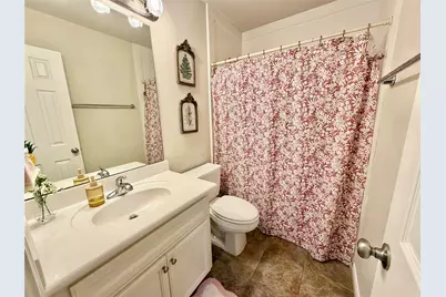 301 Friends Knoll Lane, Friendswood, TX 77546 - Photo 15