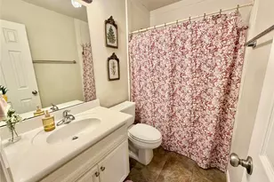 301 Friends Knoll Ln, Friendswood, TX 77546 - Photo 15