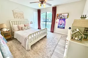 301 Friends Knoll Ln, Friendswood, TX 77546 - Photo 13