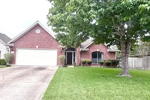 301 Friends Knoll Ln, Friendswood, TX 77546 - Photo 19
