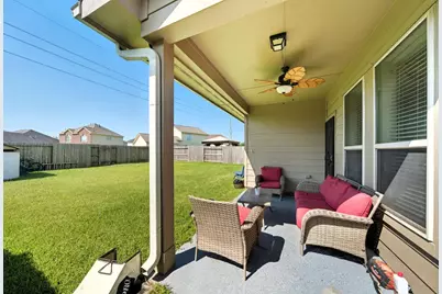 10518 Sun River Falls Drive, Humble, TX 77396 - Photo 37