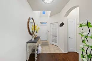 10518 Sun River Falls Dr, Humble, TX 77396 - Photo 5