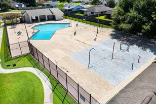 10518 Sun River Falls Dr, Humble, TX 77396 - Photo 39