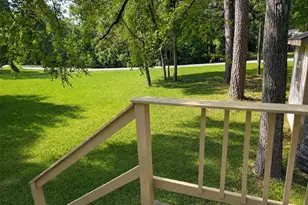 120 Acorn, Livingston, TX 77351 - Photo 3